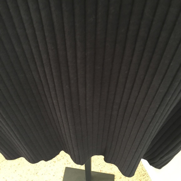 HOST PICK 🎉🎊Jones & CO, Black Ribbed Knit Dress!❌❌SOLD - Picture 7 of 15